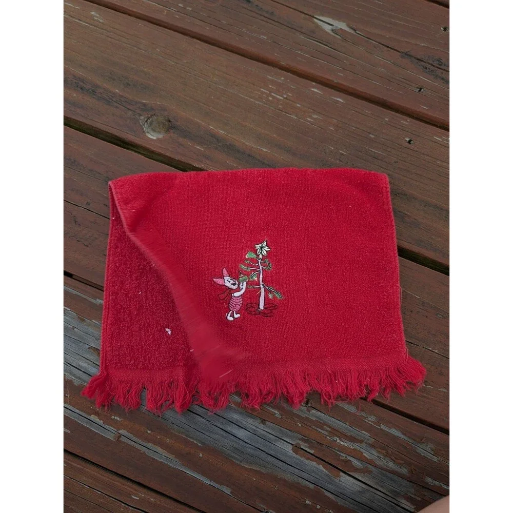 Piglet Christmas Custom Embroidery Fingertip Towel Red Winnie The Pooh